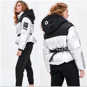 Zara Recycled Silver Puffer Jacket. Size S-M
